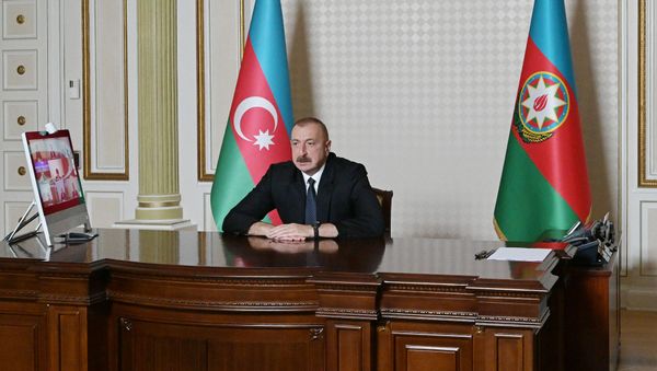 Prezident İlham Əliyevin sədrliyi ilə Təhlükəsizlik Şurasının iclası keçirilib Prezident İlham Əliyevin sədrliyi ilə Təhlükəsizlik Şurasının iclası keçirilib - Sputnik Азербайджан