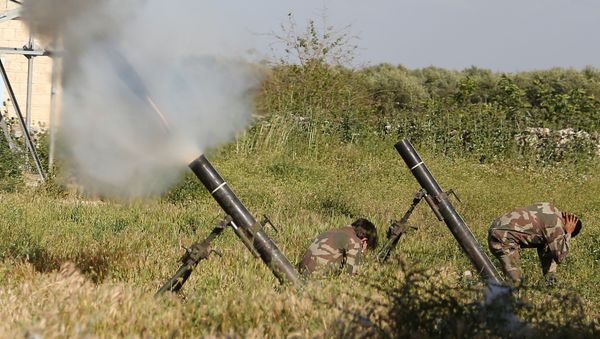 Стрельба из миномета, фото из архива Стрельба из миномета, фото из архива - Sputnik Азербайджан