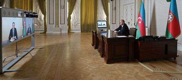 İlham Əliyev görüş zamanı - Sputnik Азербайджан