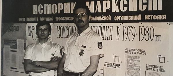 Михаил Брюханов (справа)  - Sputnik Азербайджан