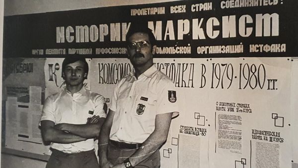 Михаил Брюханов (справа)  - Sputnik Азербайджан