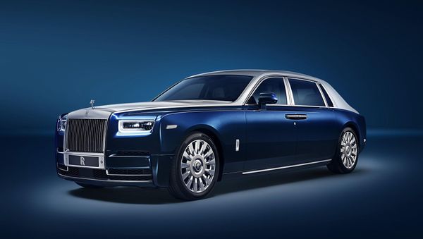 Новый Rolls-Royce Ghost получит антибактериальную защиту - Sputnik Азербайджан