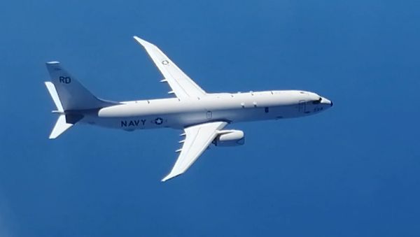 Истребитель Су-27 отогнал самолеты-разведчики США от российских границ - Sputnik Азербайджан
