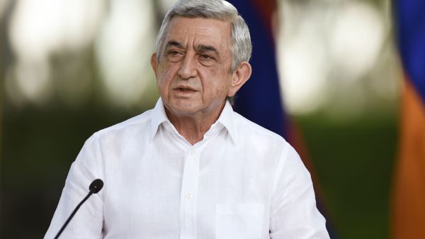 Экс-президент Армении Серж Саргсян во время пресс-конференции, фото из архива - Sputnik Азербайджан