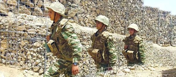 Азербайджанский военнослужащий на боевой позиции, фото из архива - Sputnik Азербайджан