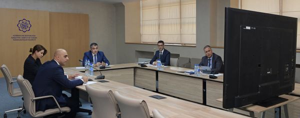Баку создает рабочую группу для сотрудничества с глобальной торговой сетью - Sputnik Азербайджан
