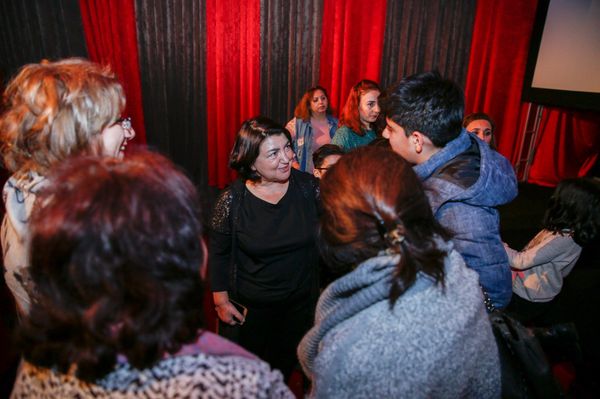 Музыка лечит: азербайджанка о том, как использовать свой дар на благо людей - Sputnik Азербайджан