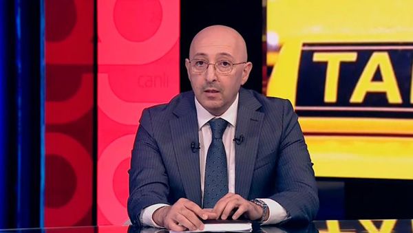 Заведующий юридическим отделом Бакинского транспортного агентства (БТА) Хикмет Бабаев, фото из архива - Sputnik Азербайджан
