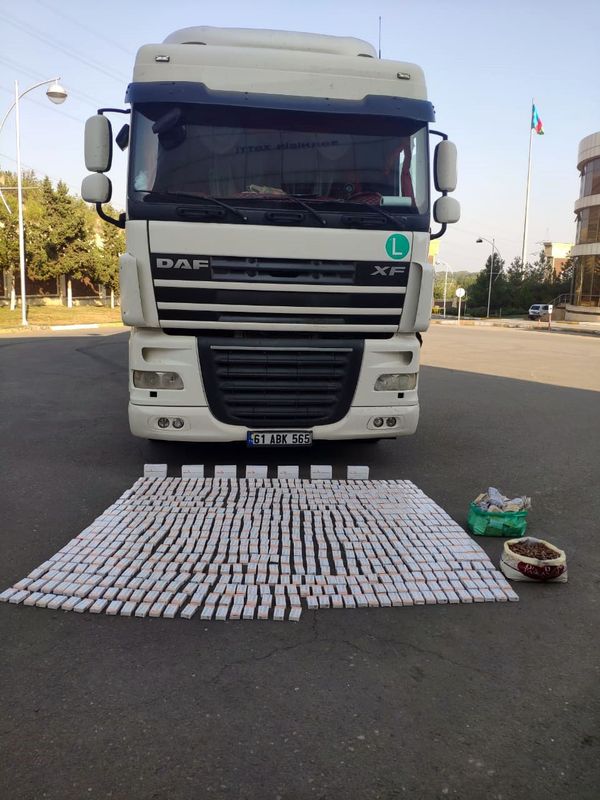 На азербайджано-грузинской границе перехватили партию контрабандных лекарств - Sputnik Азербайджан