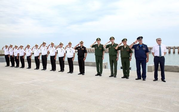 Корабли Каспийской флотилии Военно-морского флота (ВМФ) России покинули Бакинский порт - Sputnik Азербайджан