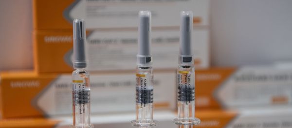 Вакцина от коронавируса Sinovac Biotech LTD, фото из архива - Sputnik Азербайджан