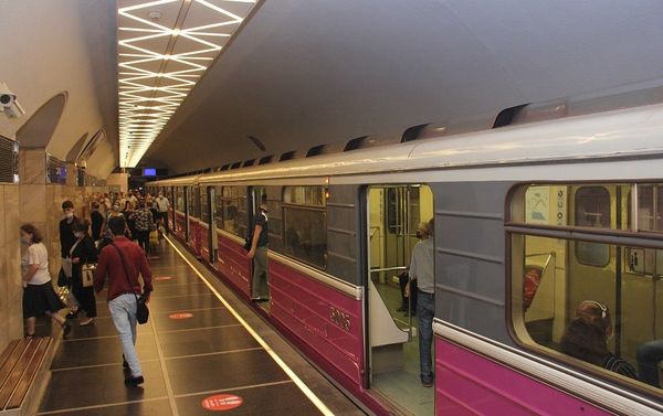 В бакинском метро - Sputnik Азербайджан