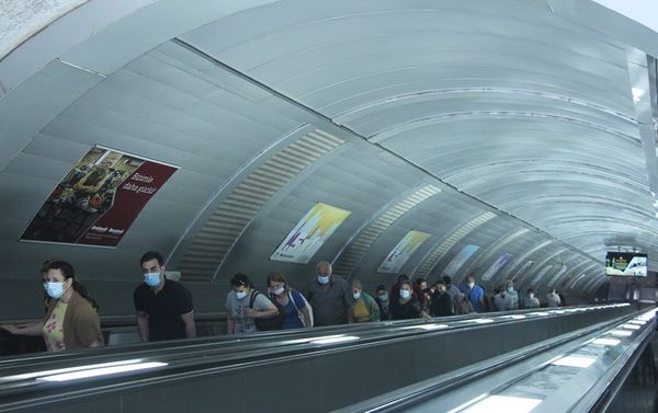В бакинском метро - Sputnik Азербайджан