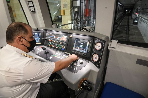 Bakı metrosu açılşdan sonra - Sputnik Азербайджан