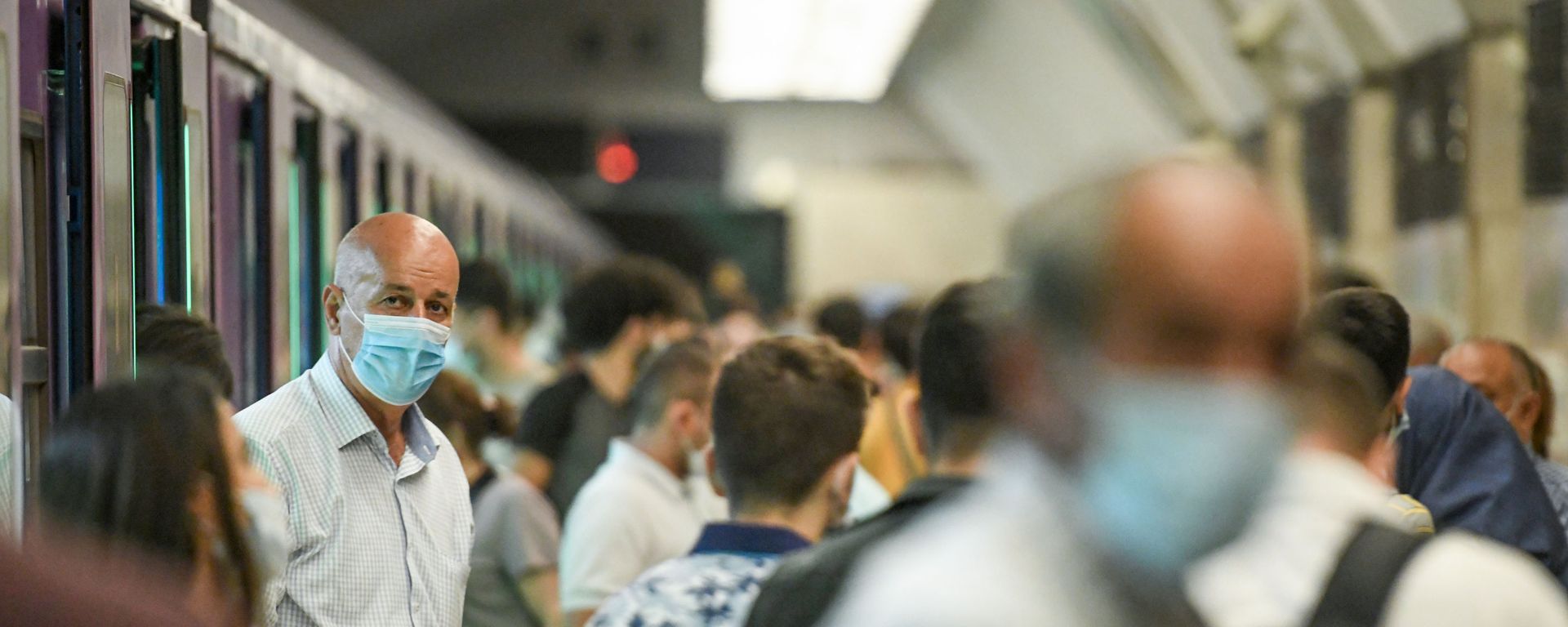 Bakı metrosu açılşdan sonra - Sputnik Азербайджан, 1920, 06.02.2021