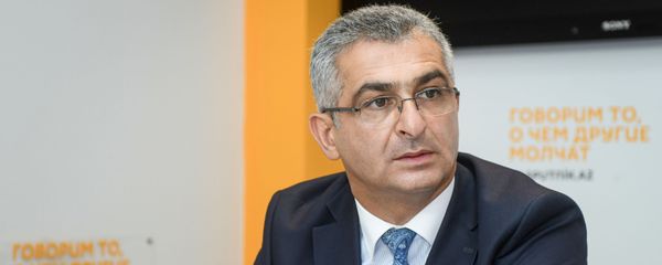 Ответственный секретарь Общественного совета при министерстве образования Ильгар Оруджев - Sputnik Азербайджан