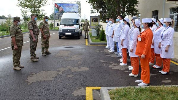 Gəncədə Hərbi Hospitalında - Sputnik Азербайджан