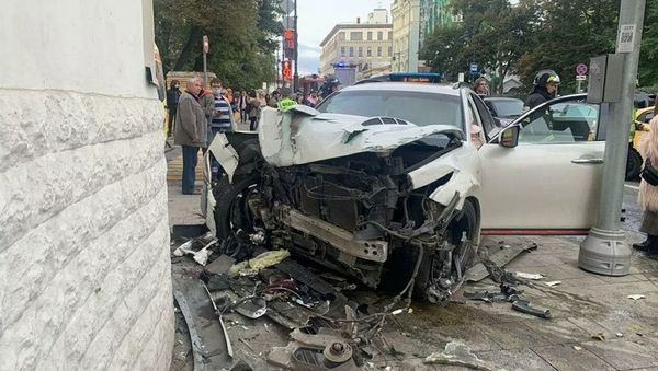 ДТП на Остоженке - Sputnik Азербайджан