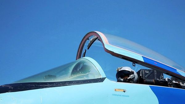 Учебно-боевые полеты ВВС Азербайджана - Sputnik Азербайджан