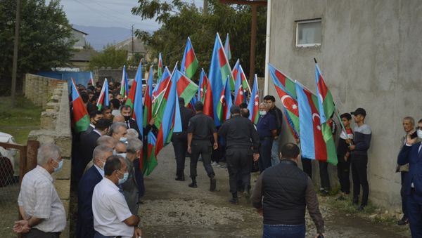 Şəhidin dəfni - Sputnik Азербайджан