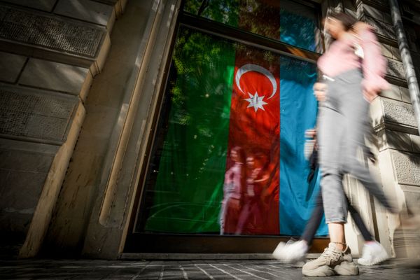 Флаги Азербайджана на улицах Баку. - Sputnik Азербайджан