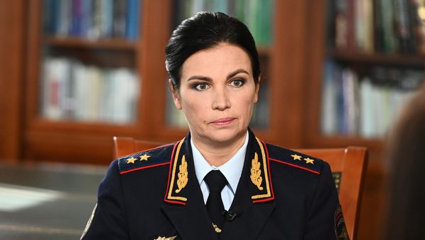 Начальник Главного управления по вопросам миграции МВД России, генерал-лейтенант Валентина Казакова - Sputnik Азербайджан