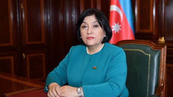 Azərbaycan Milli Məclisinin Sədri Sahibə Qafarova - Sputnik Азербайджан
