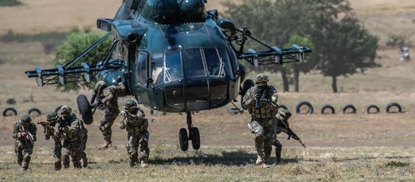 Азербайджанские военнослужащие, фото из архива - Sputnik Азербайджан