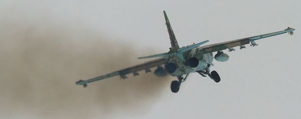 Штурмовик Су-25. Архивное фото - Sputnik Азербайджан