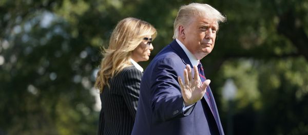 Президент США Дональд Трамп и его жена Мелания, фото из архива - Sputnik Азербайджан