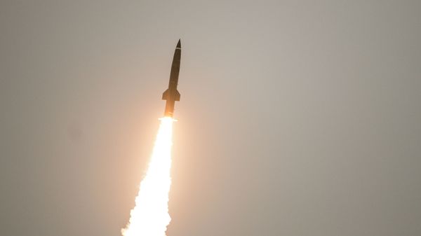 Показательный пуск ракеты из тактического комплекса Точка-У, фото из архива - Sputnik Азербайджан