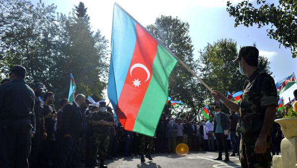 Masallıda gəncləri hərbi xidmətə yola saldılar - Sputnik Азербайджан