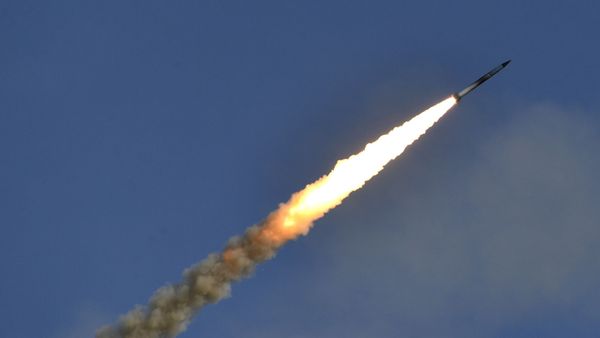 Пуск ракеты во время командно-штабных учений, фото из архива - Sputnik Азербайджан