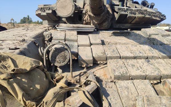 Армия Азербайджана захватила еще несколько единиц военной техники ВС Армении Армия Азербайджана захватила еще несколько единиц военной техники ВС Армении - Sputnik Азербайджан