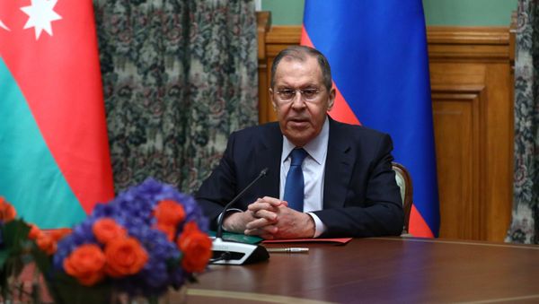 Министр иностранных дел РФ Сергей Лавров на трехсторонних переговорах в Доме приемов МИД России - Sputnik Азербайджан