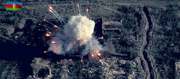 Приведенные в состояние боевой готовности зенитно-ракетные комплексы противника уничтожены - Sputnik Азербайджан