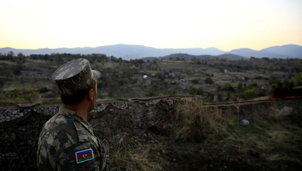 Военнослужащий ВС Азербайджана в Джебраиле, фото из архива - Sputnik Азербайджан