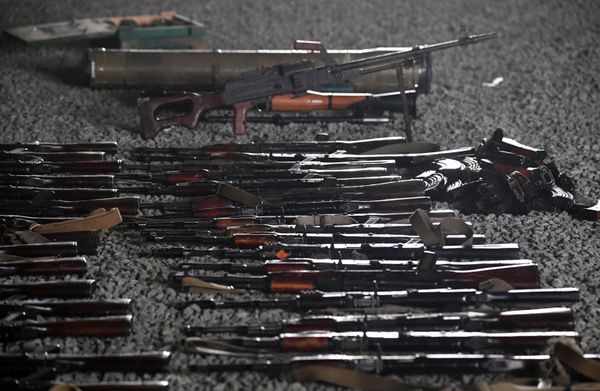Военные трофеи, оставленные ВС Армении на поле боя - Sputnik Азербайджан