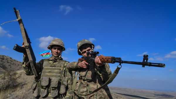 Azərbaycan hərbçiləri, arxiv şəkli - Sputnik Азербайджан