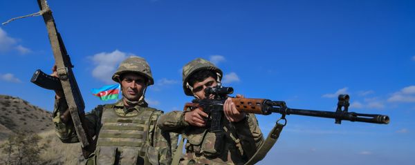 Azərbaycan hərbçiləri, arxiv şəkli - Sputnik Азербайджан
