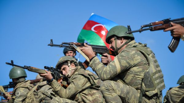 Azərbaycan hərbçiləri, arxiv şəkli - Sputnik Азербайджан