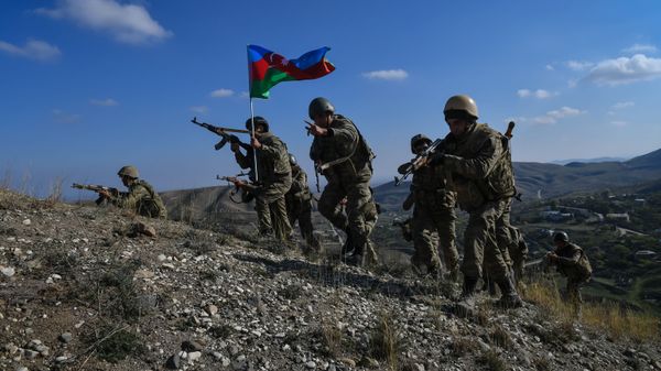 Azərbaycan hərbçiləri, arxiv şəkli - Sputnik Азербайджан