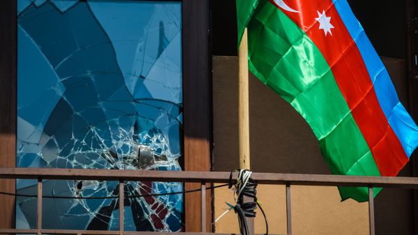 Erməni qüvvələrinin açdıqları atəşdən sonra vəziyyət - Sputnik Азербайджан