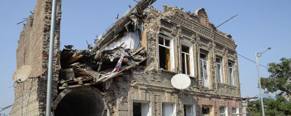 Последствия обстрелов в Гяндже - Sputnik Азербайджан