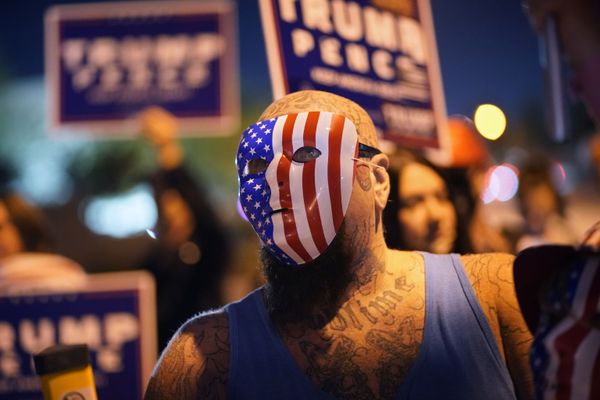 Сторонники президента Дональда Трампа протестуют в Лас-Вегасе - Sputnik Азербайджан