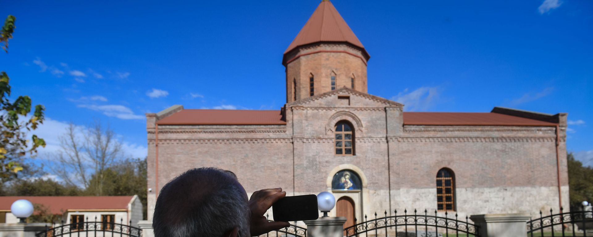 Открытие удинской церкви в селе Нидж Габалинского района Азербайджана - Sputnik Азербайджан, 1920, 03.02.2021