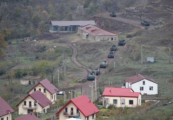 Российские миротворцы в Лачине, фото из архива - Sputnik Азербайджан