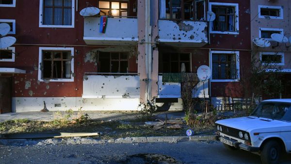 Последствия обстрелов в Тертерском районе Азербайджана - Sputnik Азербайджан