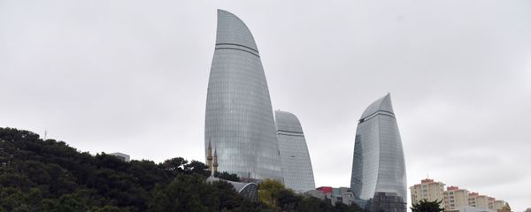 Вид на город со смотровой площадки в Баку. - Sputnik Азербайджан