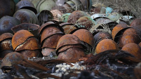 Военные каски армянских солдат, фото из архива - Sputnik Азербайджан